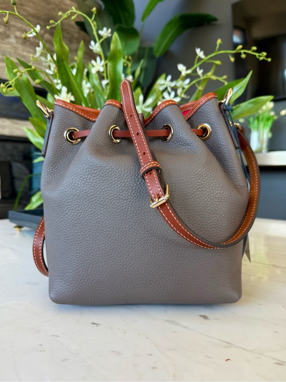 Dooney & Bourke Pebble Grain Aimee Crossbody Leather - Picture 6 of 16